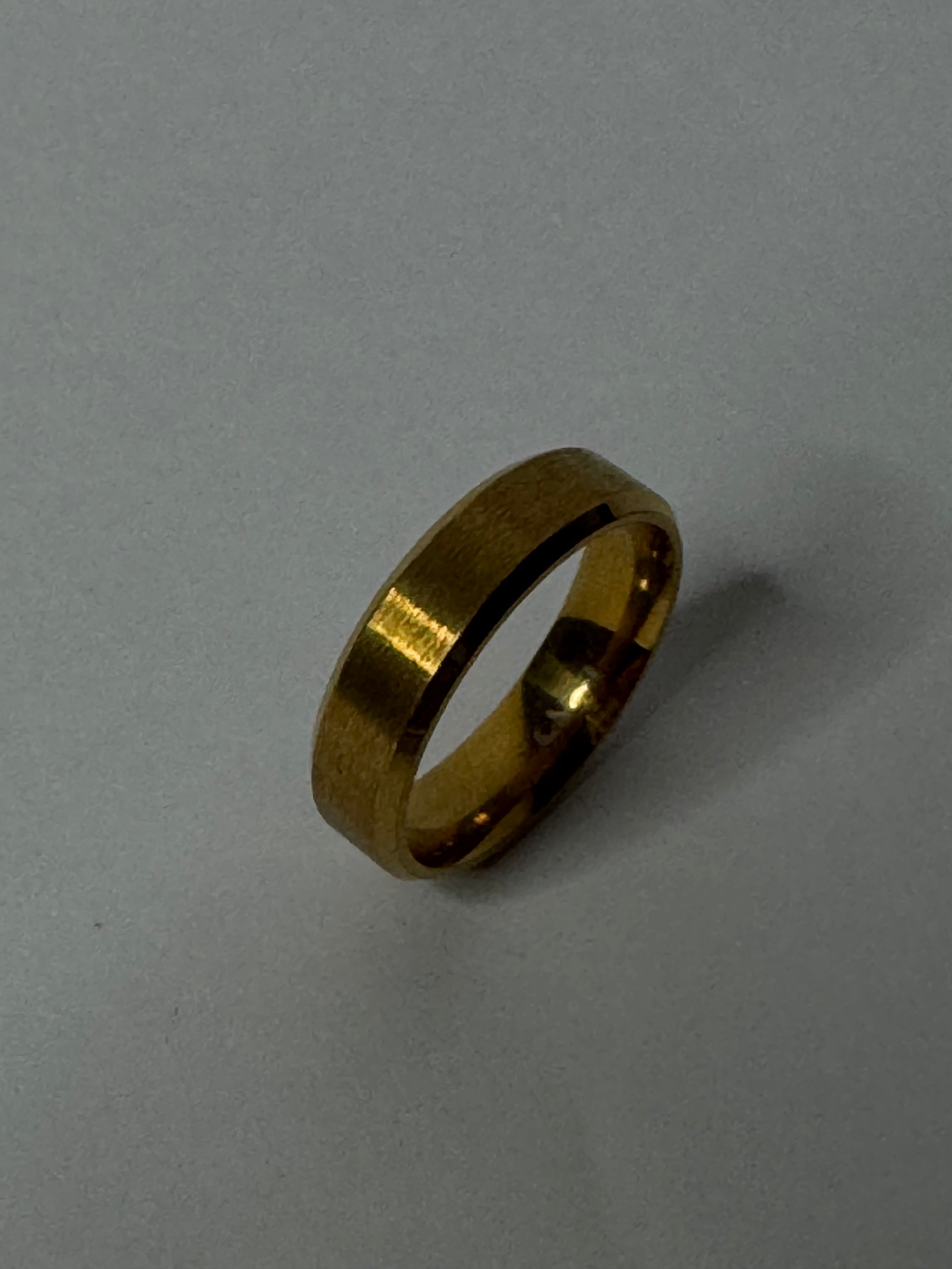 Golden Plain Ring