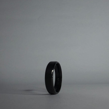 Black Plain Ring | Tungsten
