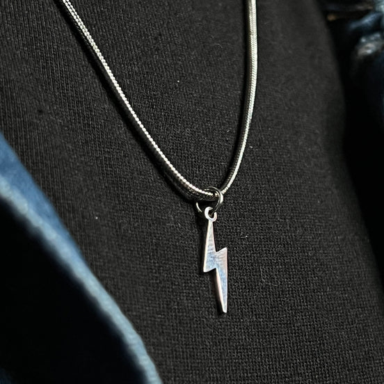 Lumina Nacre Pendant