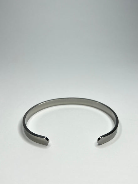 Classic Cuff Bracelet (Silver)