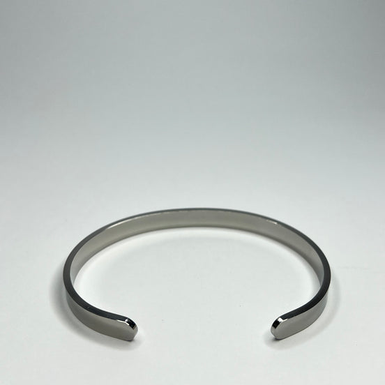 Classic Cuff Bracelet (Silver)