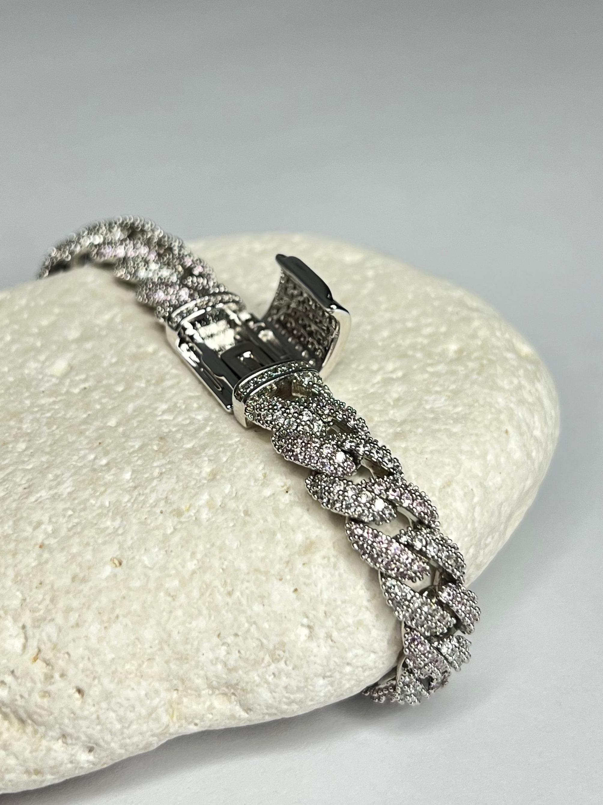 Iced Out cuban Bracelet