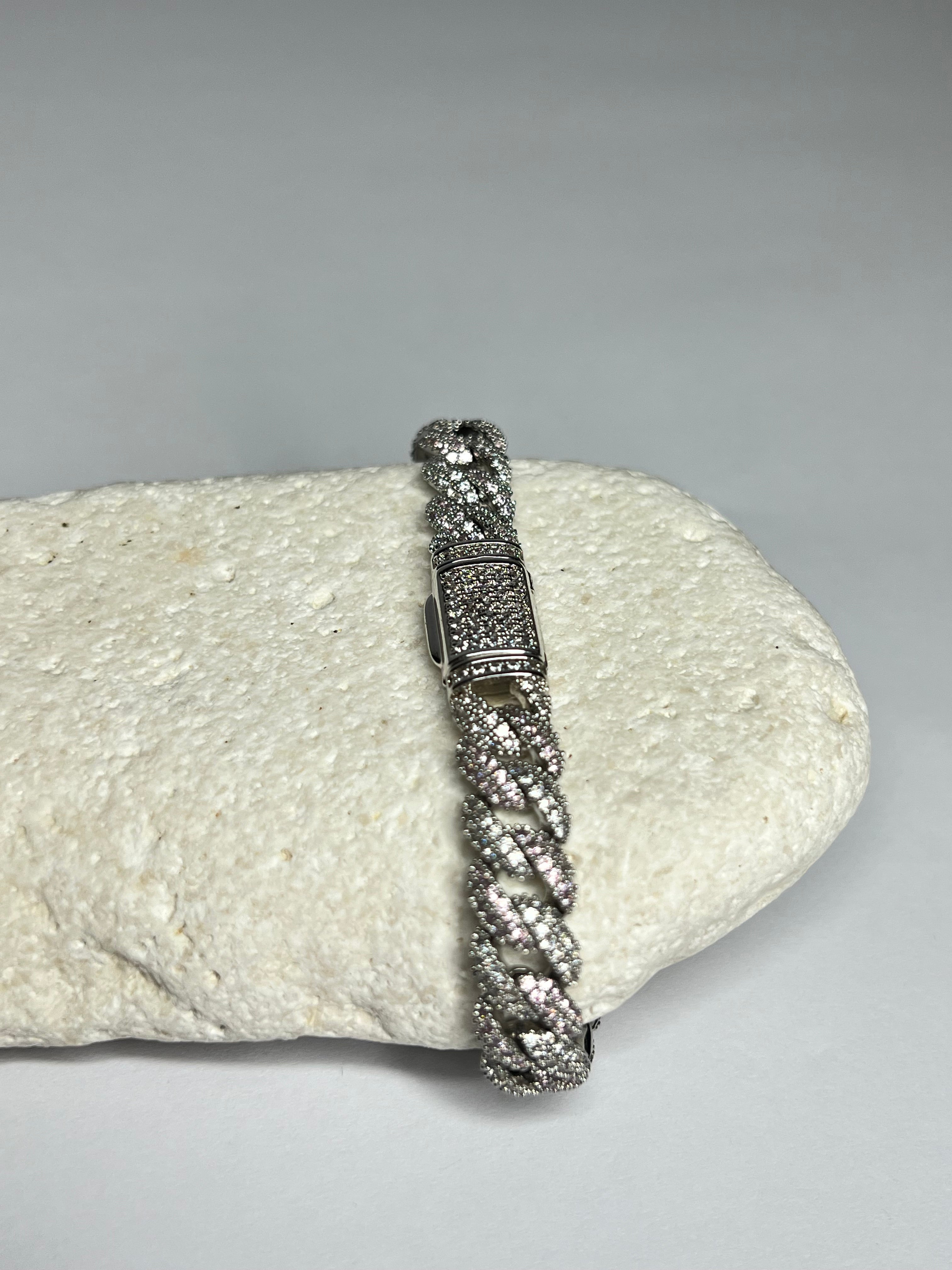 Iced Out cuban Bracelet