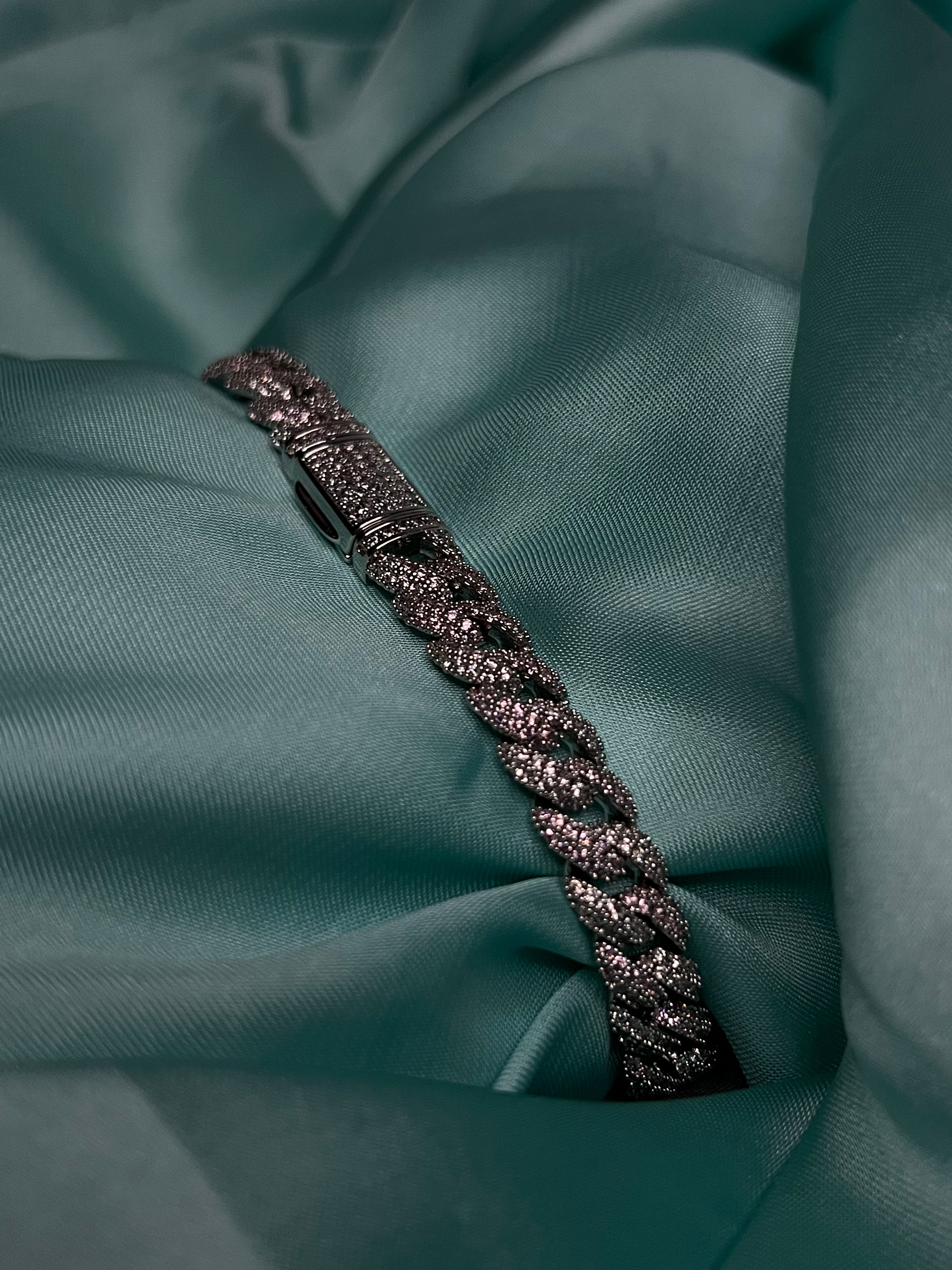 Iced Out cuban Bracelet