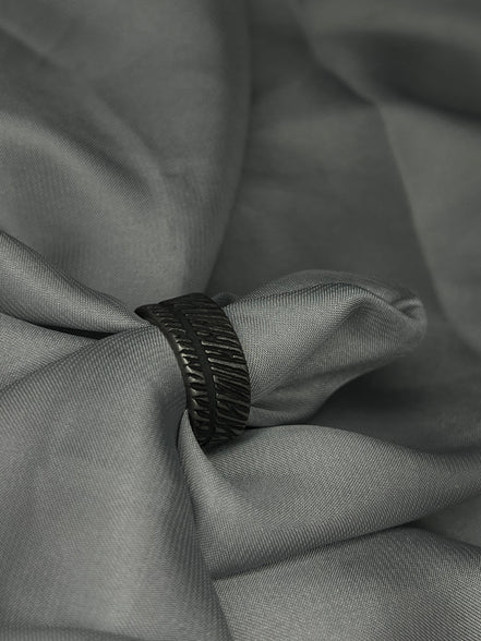 Tribal Engraved Bold Band (black)