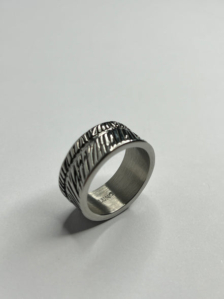 Tribal Engraved Bold Ring